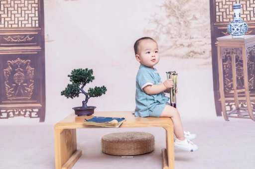 顺德宝宝几个月翻身才正常